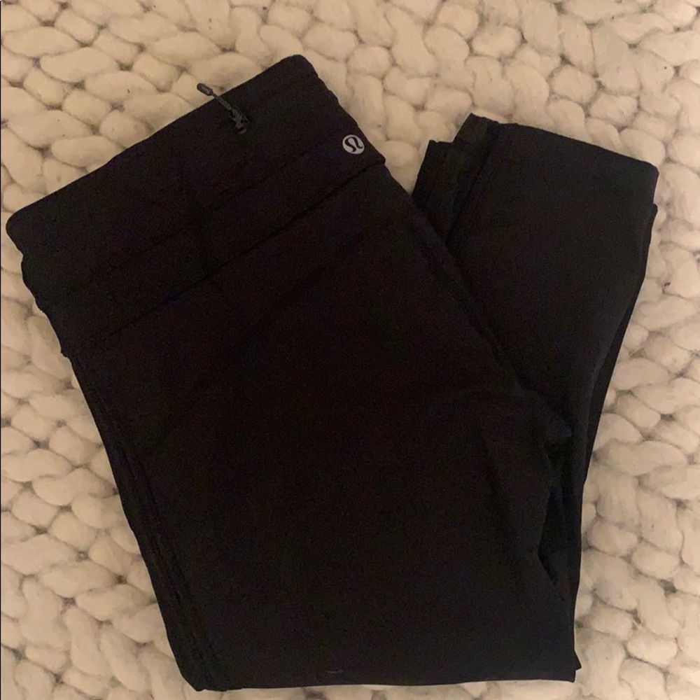Lululemon cropped leggings
